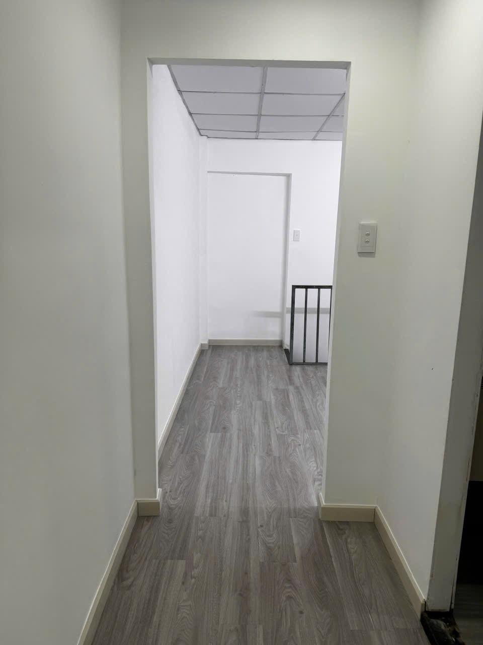 2 - ban nha hem xe hơi phu nhuan 00966639739